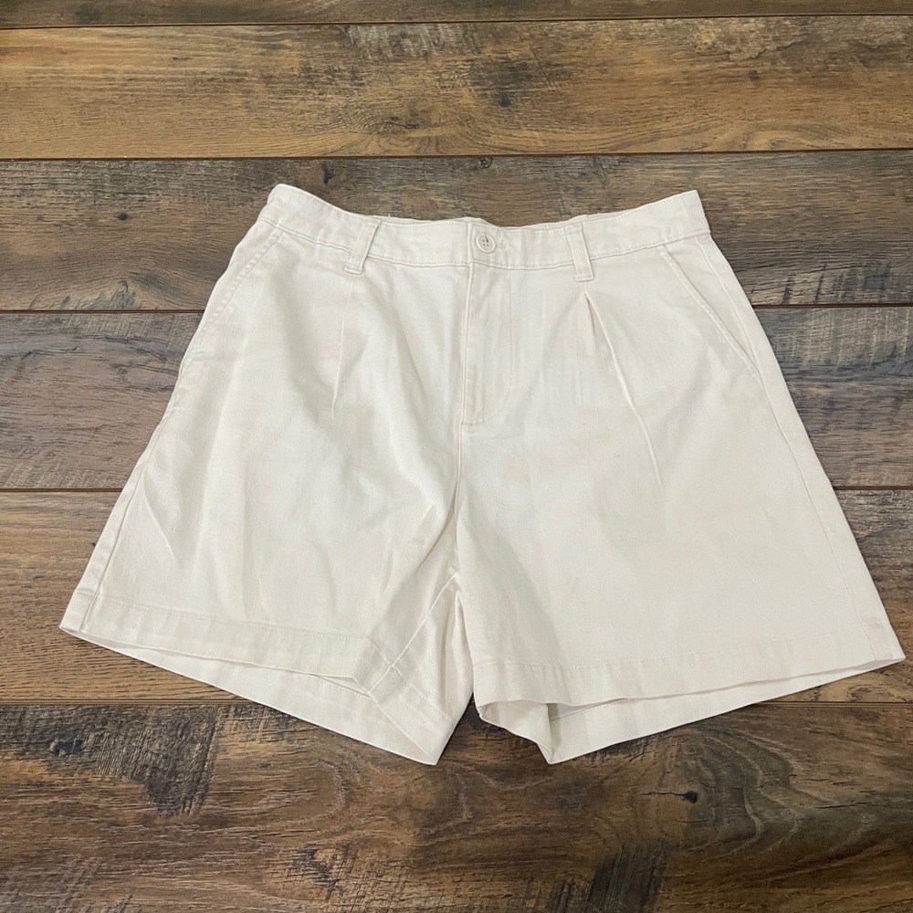 Banana Republic Women 6 Chino Shorts Off White Cream Pleated Cotton Blend Luxury